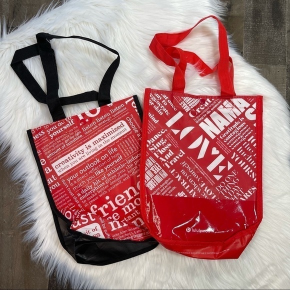Lululemon Bundle of 2 small re-useable totes - Picture 6 of 6